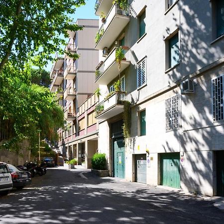 Leonardo Da Vinci Guest House Рим Екстер'єр фото